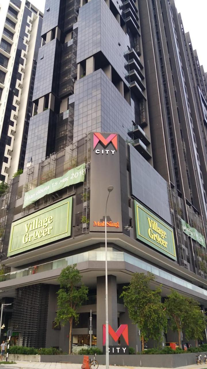 M City Center Jalan Ampang Lakeview Klcc Kl Tower Merdeka 118 Trx View Kuala Lumpur Exterior photo